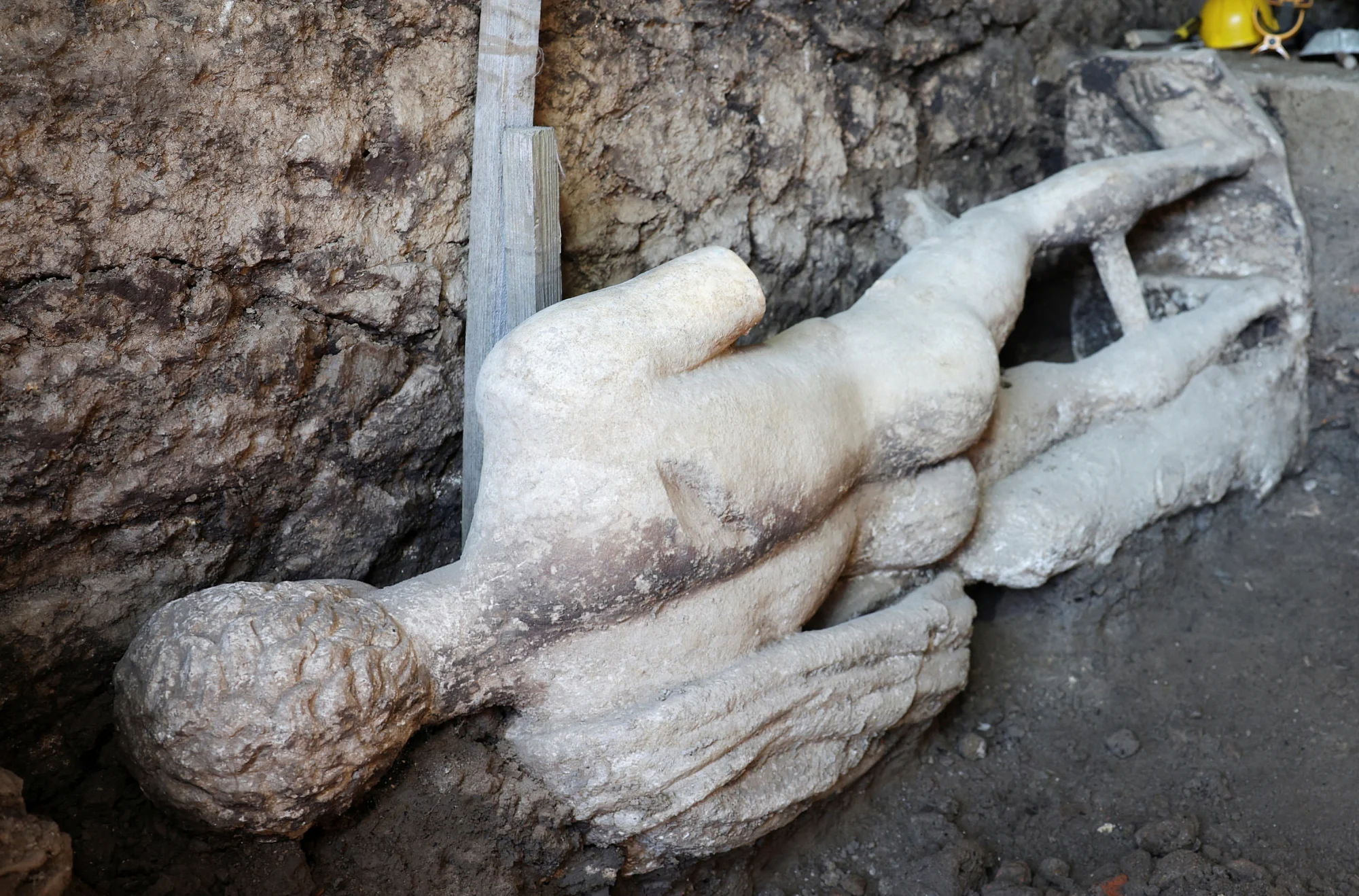 Archaeologists Discover Well-Preserved Marble Statue Of Hermes In Bulgaria