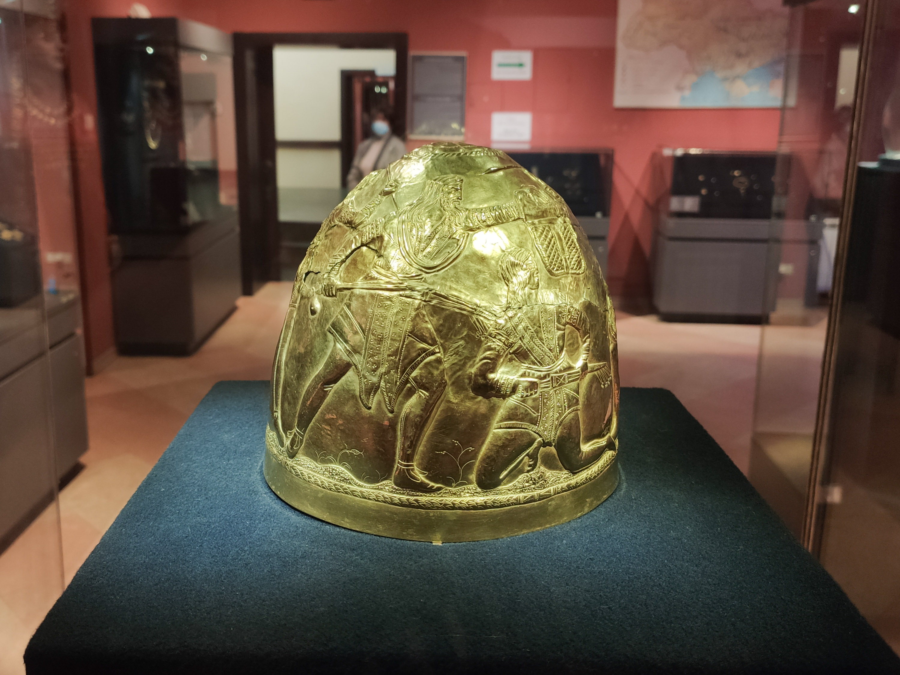 Sychtian Gold Helmet (Illustration) - World History Encyclopedia