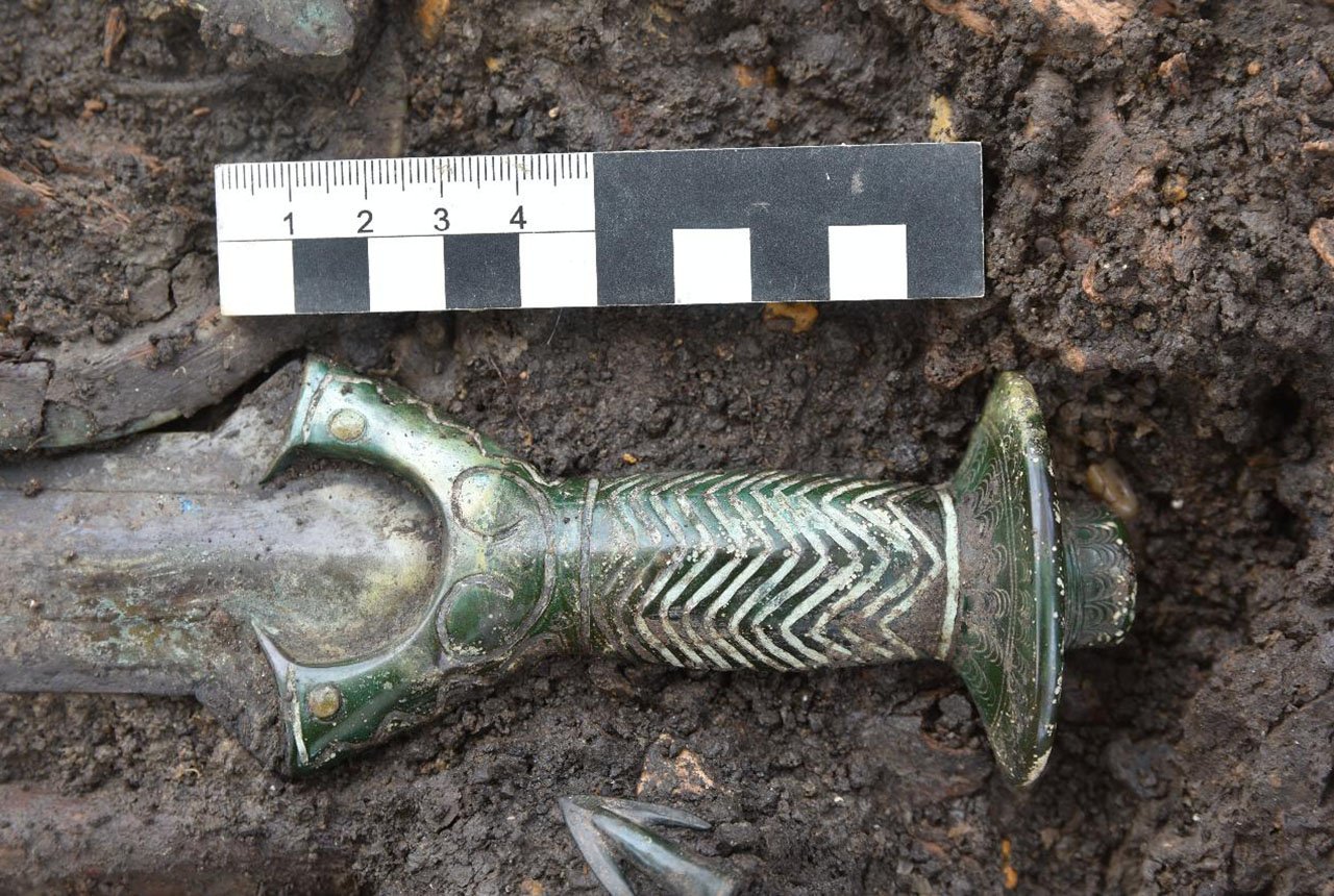 Uncovering the Mysteries of Bronze Age Weaponry: Exploring the Craftsmanship and Origins of an Extraordinary Sword Discovery