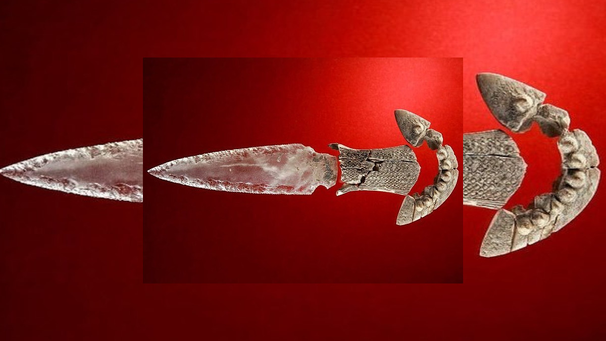 This Rare, Ancient Crystal Dagger Reminds Us of DUNE - Nerdist