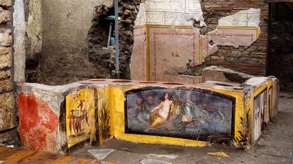 Uncovering the Secrets of Pompeii’s Ancient Fast Food Scene