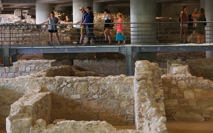 The Secrets of the Ancient Neighborhood Beneath the Acropolis - GreekReporter.com