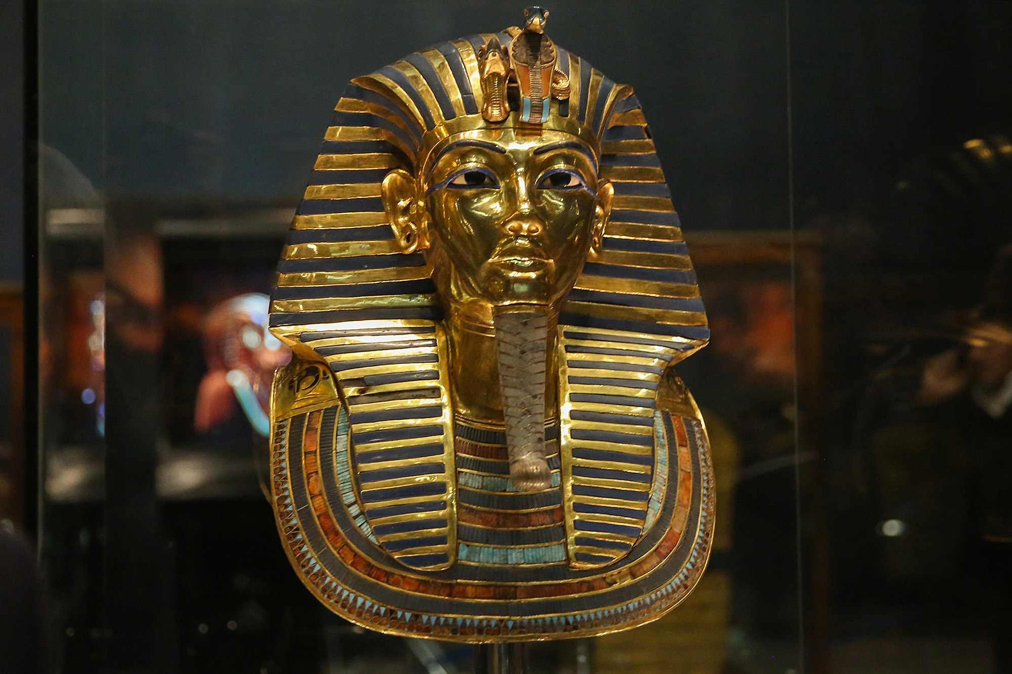 Archaeologists say they've finally solved the mystery surrounding King Tut's 'space dagger'