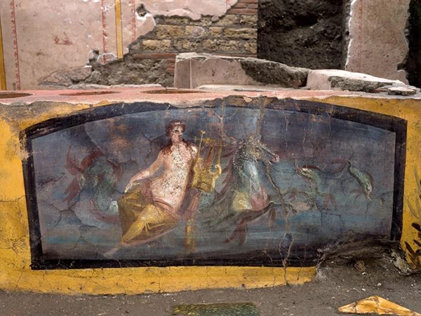 Pompeii Fast Food Restaurant Uncovered - Biblical Archaeology Society