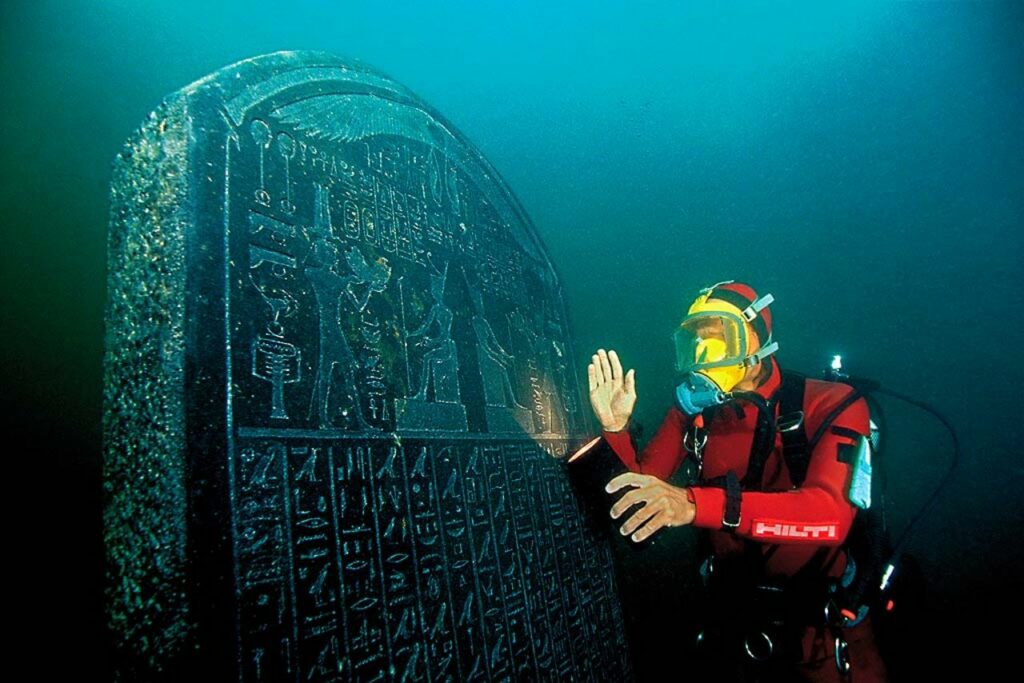 Uncovering the Lost City of Thonis-Heracleion: A Treasure Trove Beneath the Waves