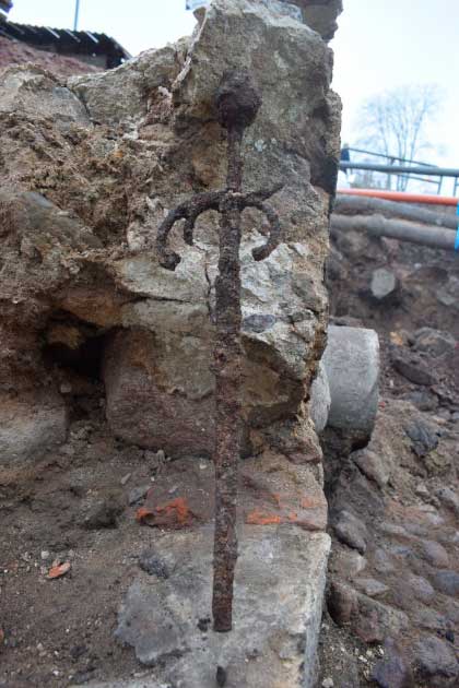 A Milestone in Military History: Swedish Archaeologists Unearth Rare 17th-Century Battle-Sword