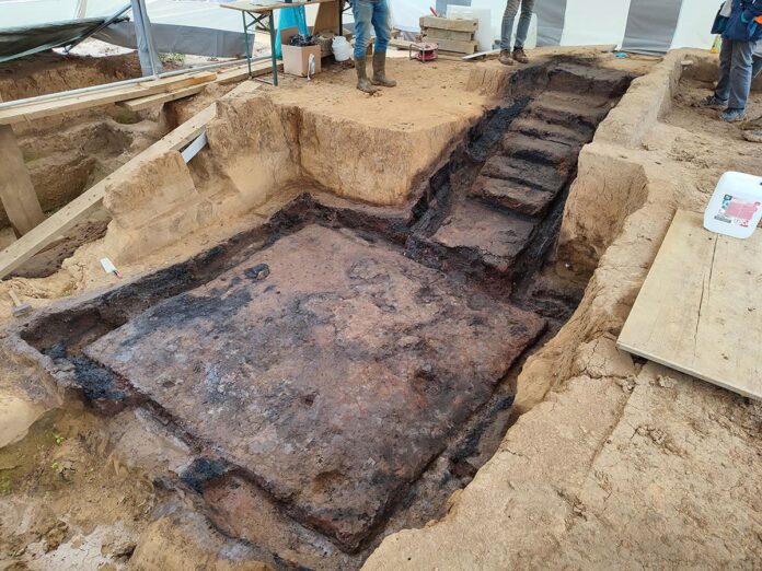 Unearthing Roman Secrets: The Extraordinary Wooden Cellar Found in Nida