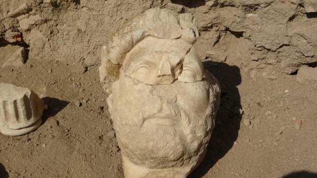 Turkey: Statue of Roman Emperor Hadrian found in southwestern Aydin province | Middle East Eye