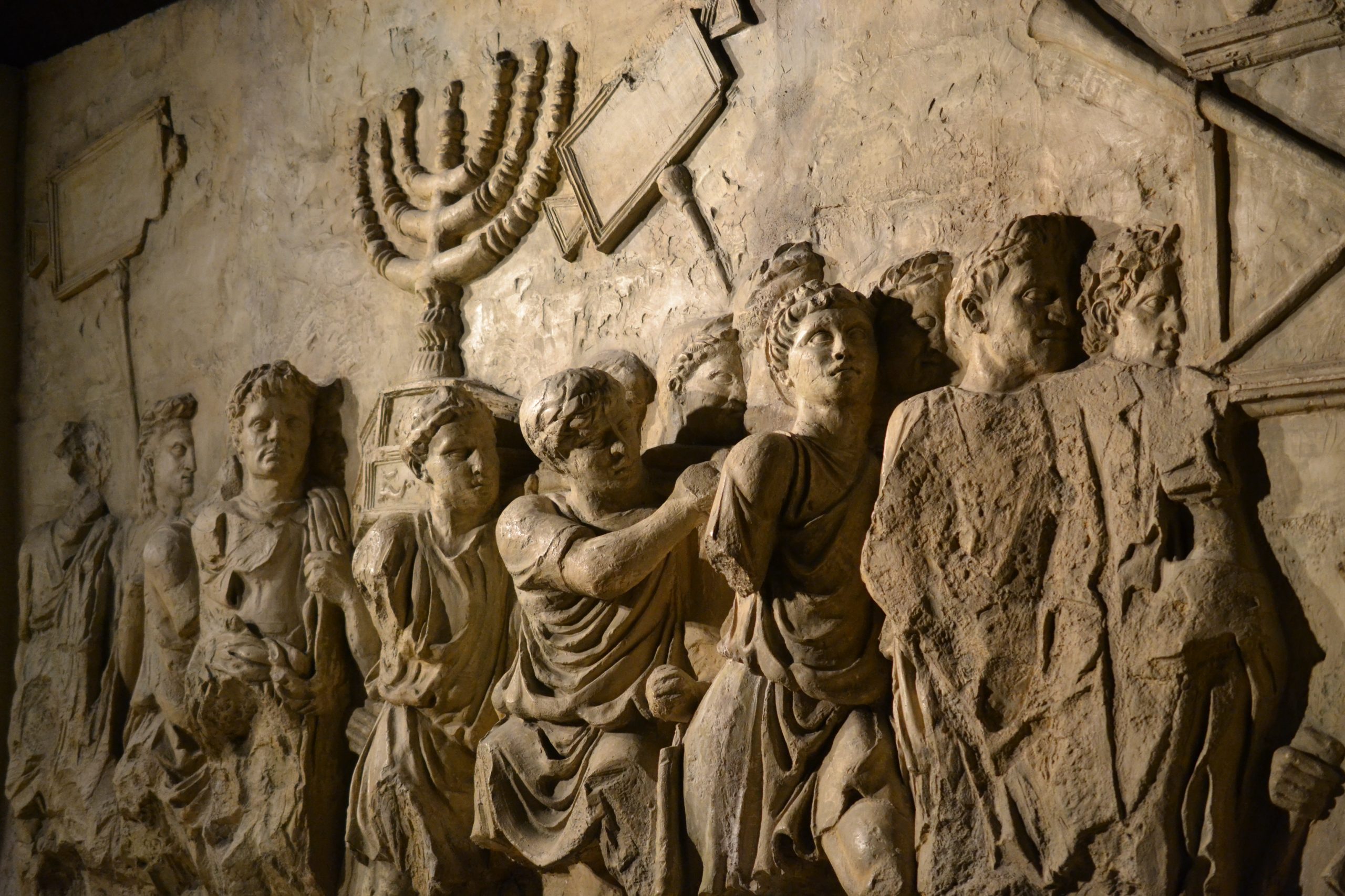 Arch Of Titus - Colosseum