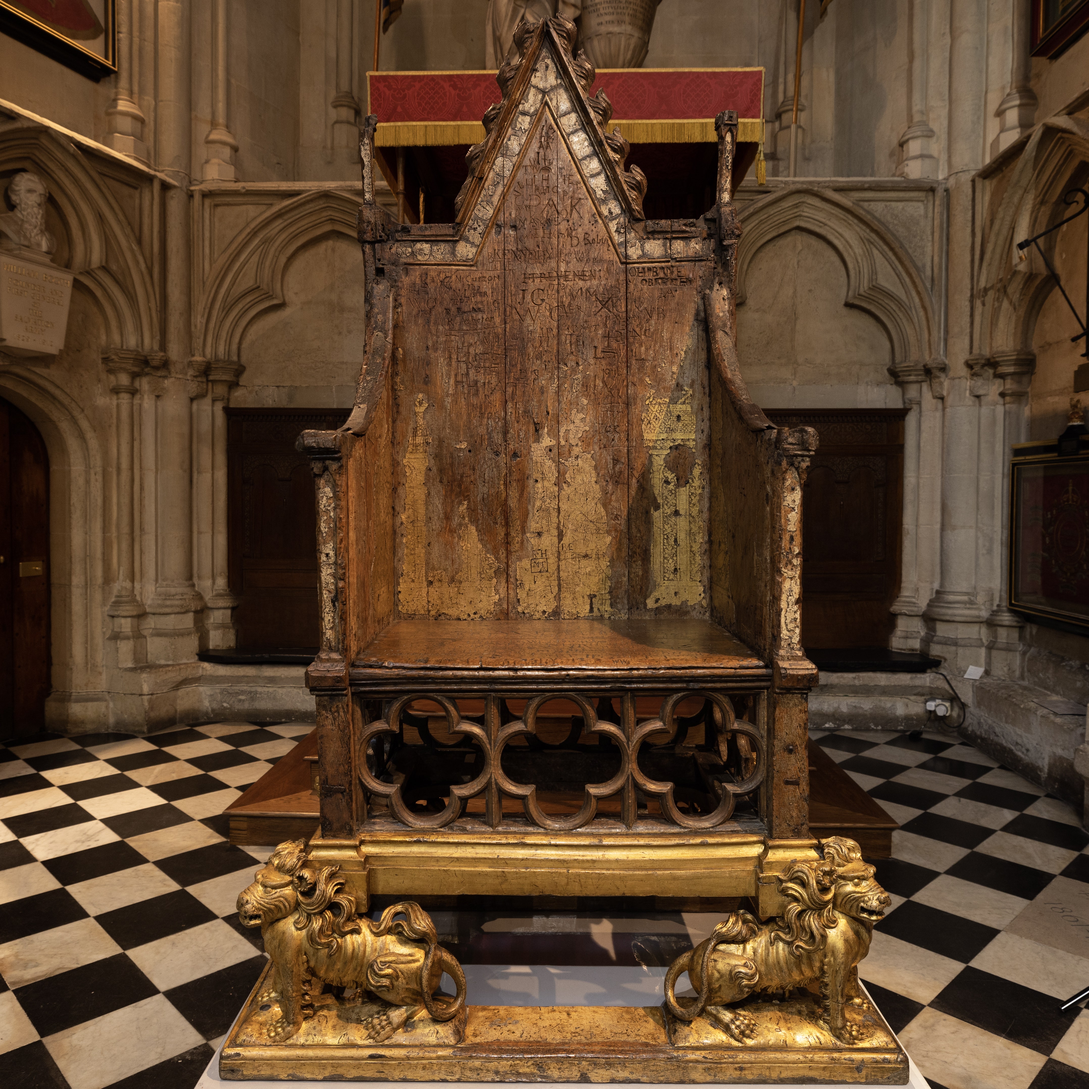 The Coronation Chair: A 700-Year-Old Symbol of British Monarchy