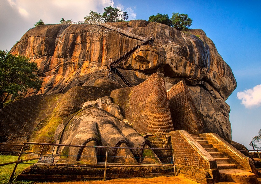 Ancient History • Sigiriya: The Majestic Rock Fortress of Sri Lanka