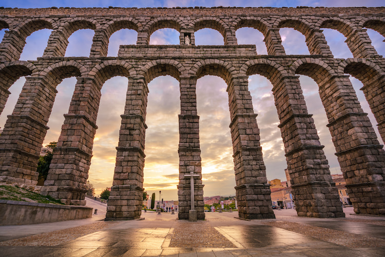 The Segovia Aqueduct: A Marvel of Roman Engineering