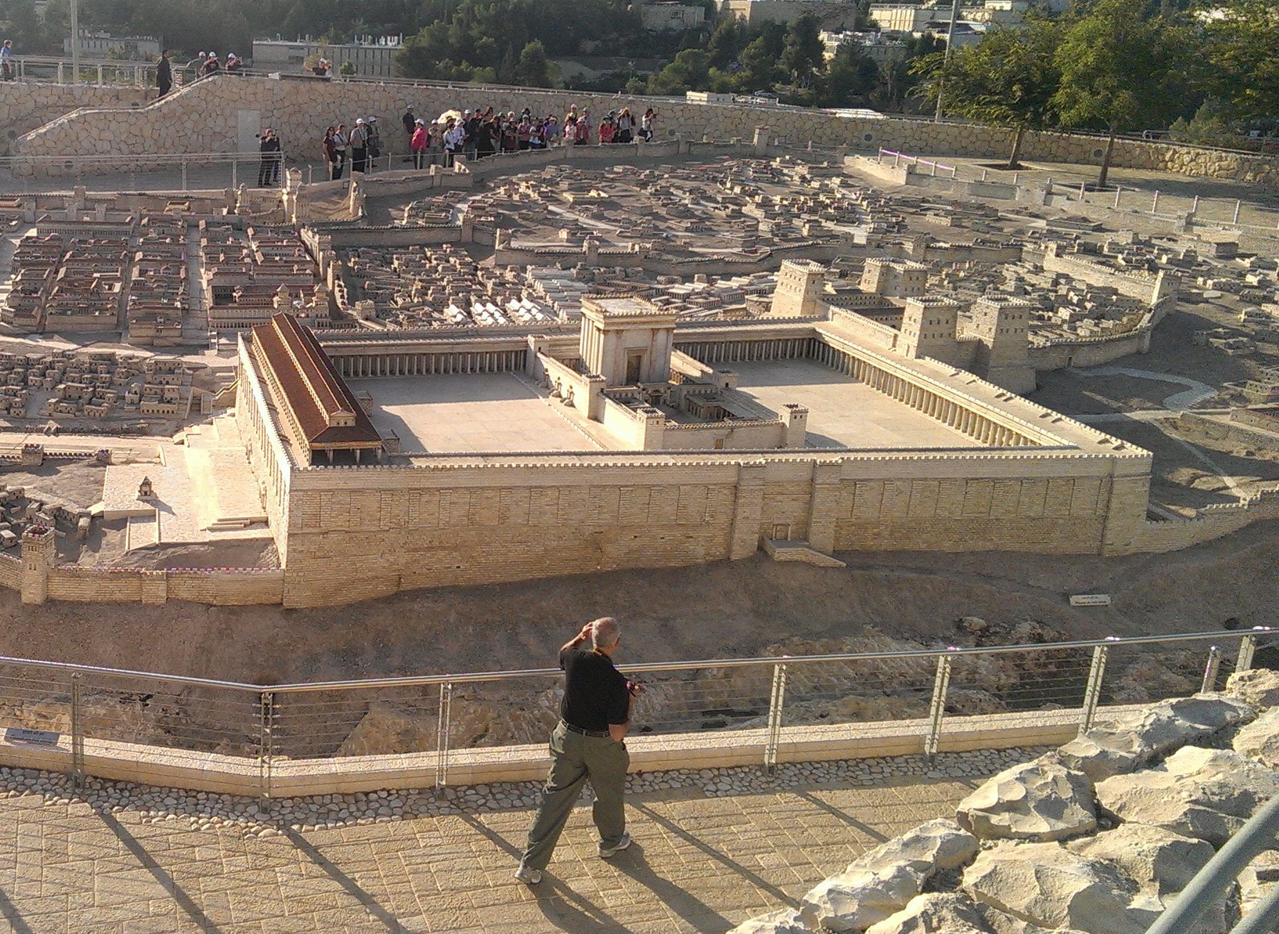 Layers of History Unveiled: A Remarkable Glimpse into Jerusalem’s Ancient Past