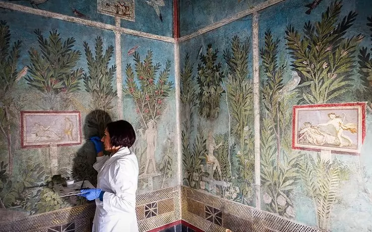 The Enchanting House of the Orchard in Pompeii: A Timeless Artistic Treasure