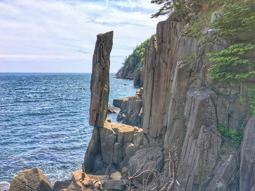 Balancing Rock - Digby Trails