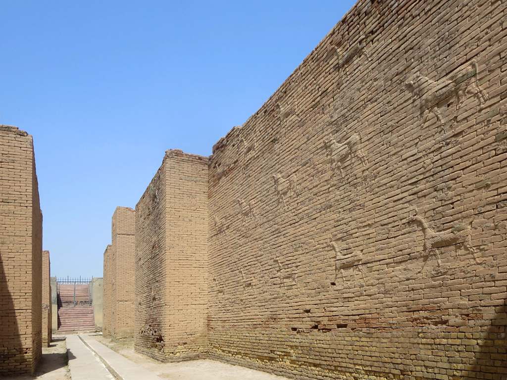 Foundations al Ishtar Gate | The foundations of the original… | Flickr