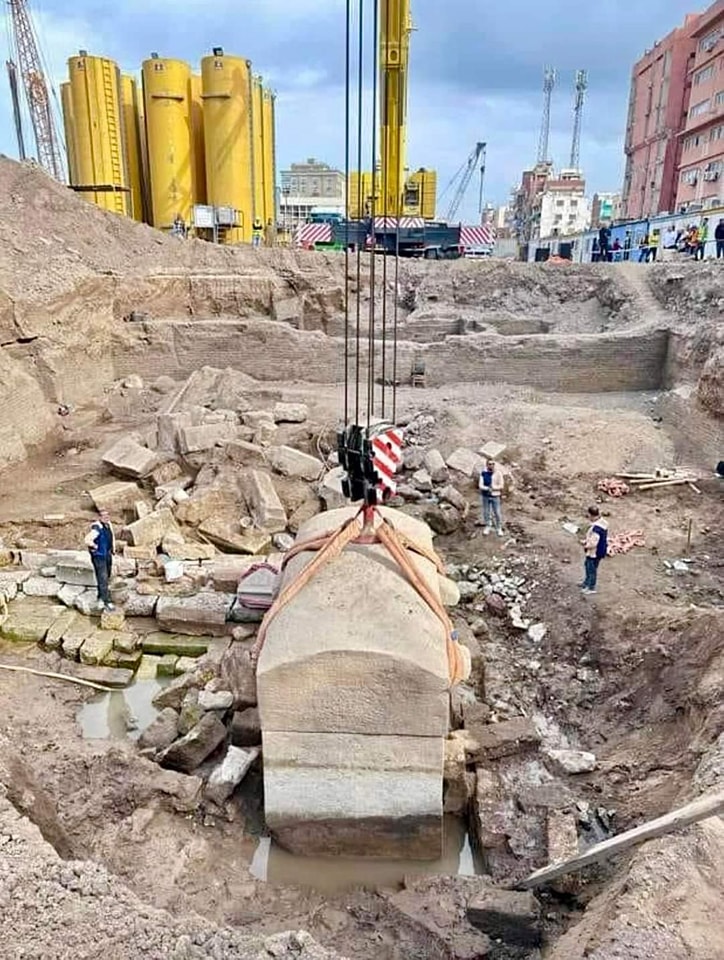 A Hidden Marvel in the Egyptian Desert: The 60-Ton Granite Sarcophagus