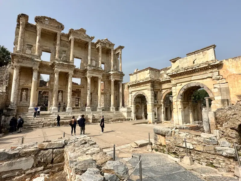 The Library Of Celsus In Ephesus - Destinations