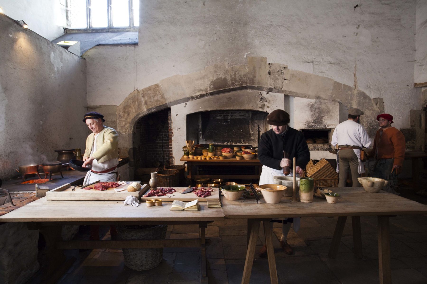 Henry VIII’s Kitchen: A Glimpse into Tudor Culinary Majesty