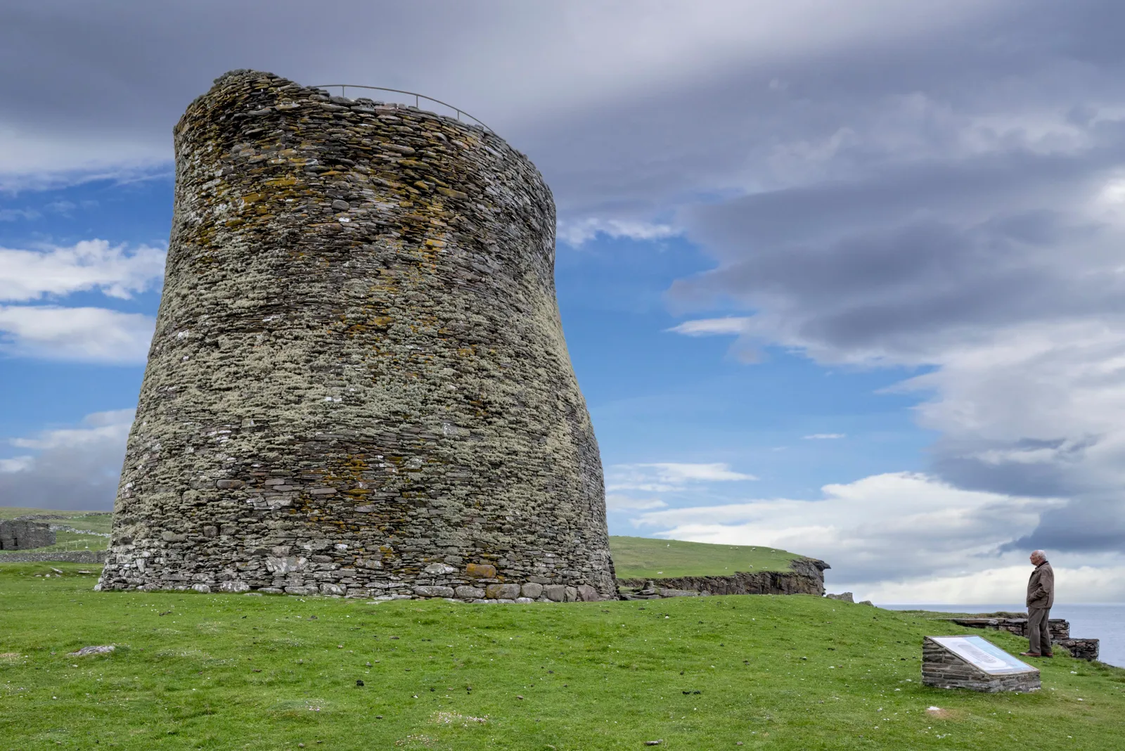 Why Scottish Archaeologists Are Building a Replica of an Iron Age Stone Tower | Smithsonian