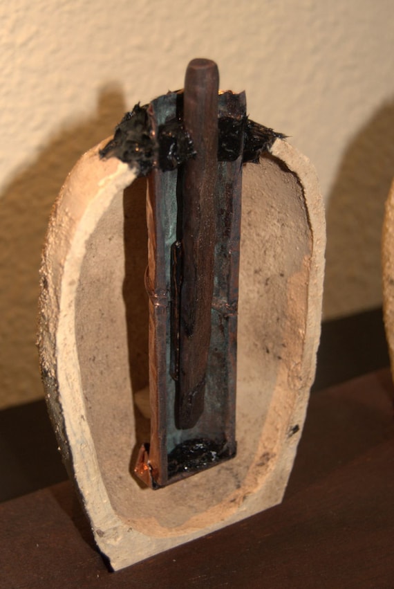 The Baghdad Battery: A Glimpse into Ancient Technological Ingenuity