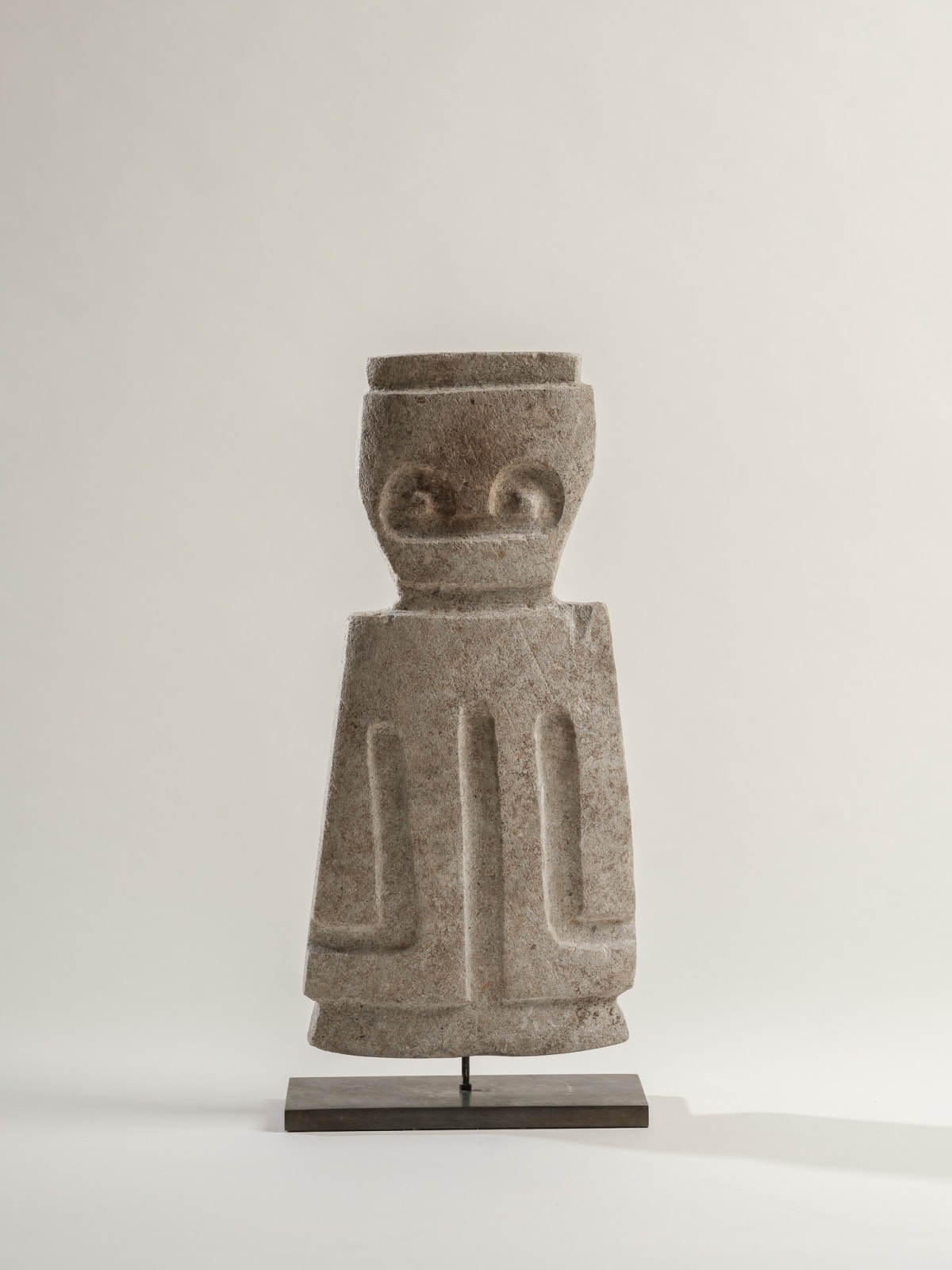 Valdivia Culture, Valdivia Owl Figure, Circa. 2200 BC | Paul Hughes Fine  Arts