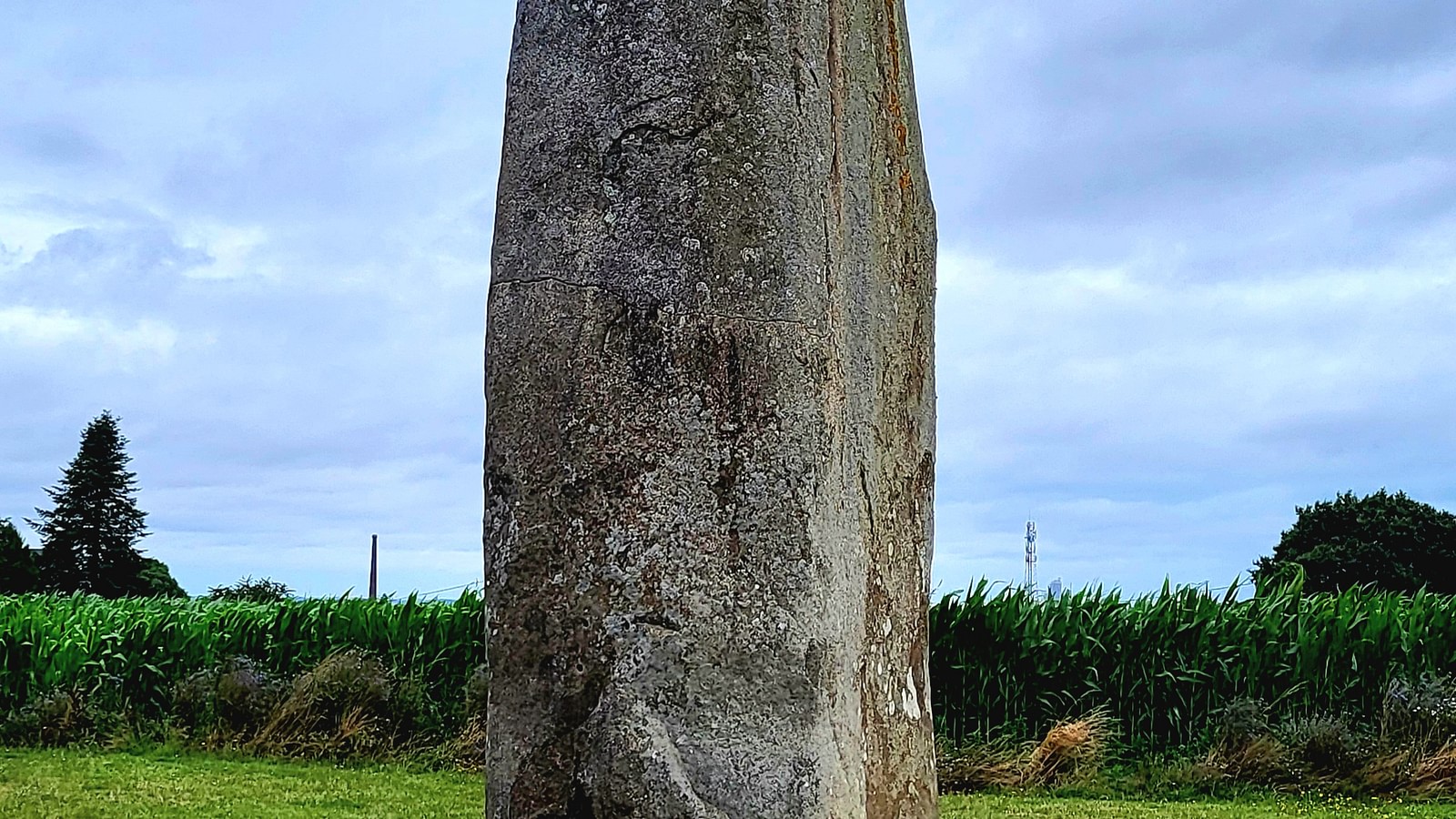 Champ Dolent Menhir (Illustration) - World History Encyclopedia