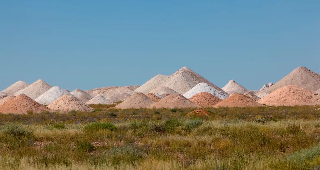 Half of the Inhabitants of This Australian Opal Capital Live Underground | Smithsonian