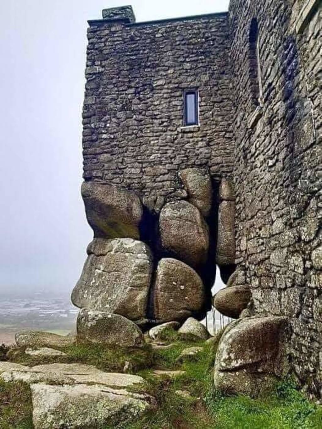 Carn Brea Castle: A Glimpse into Cornwall's Rich History and Heritage | History