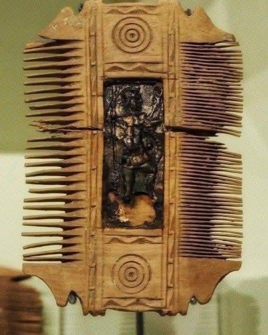 The Remarkable Roman Military Comb from Vindolanda