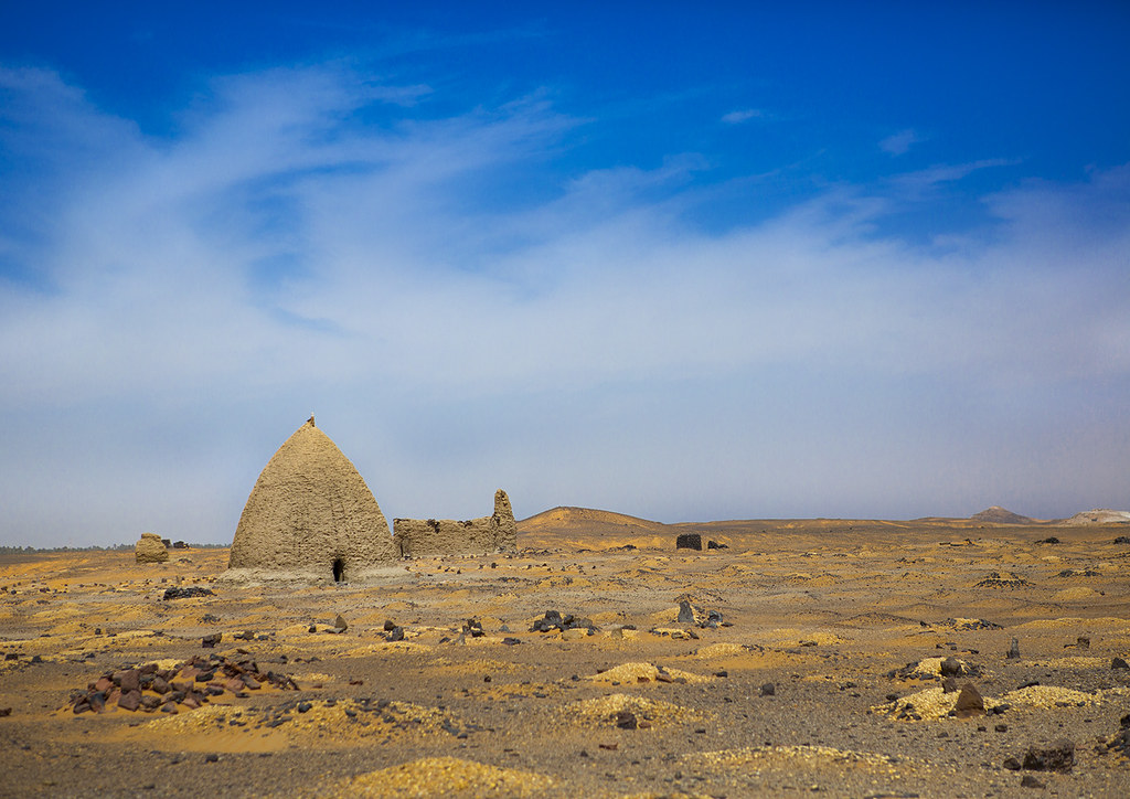 The Beehive Tombs of Old Dongola: Echoes of Nubian Royalty