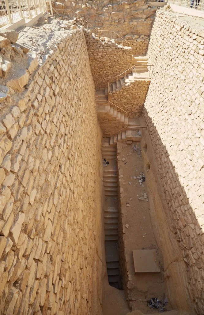 The Timeless Stairs of the Stepped Pyramid of Djoser: A Glimpse into Ancient Egypt’s Architectural Genius