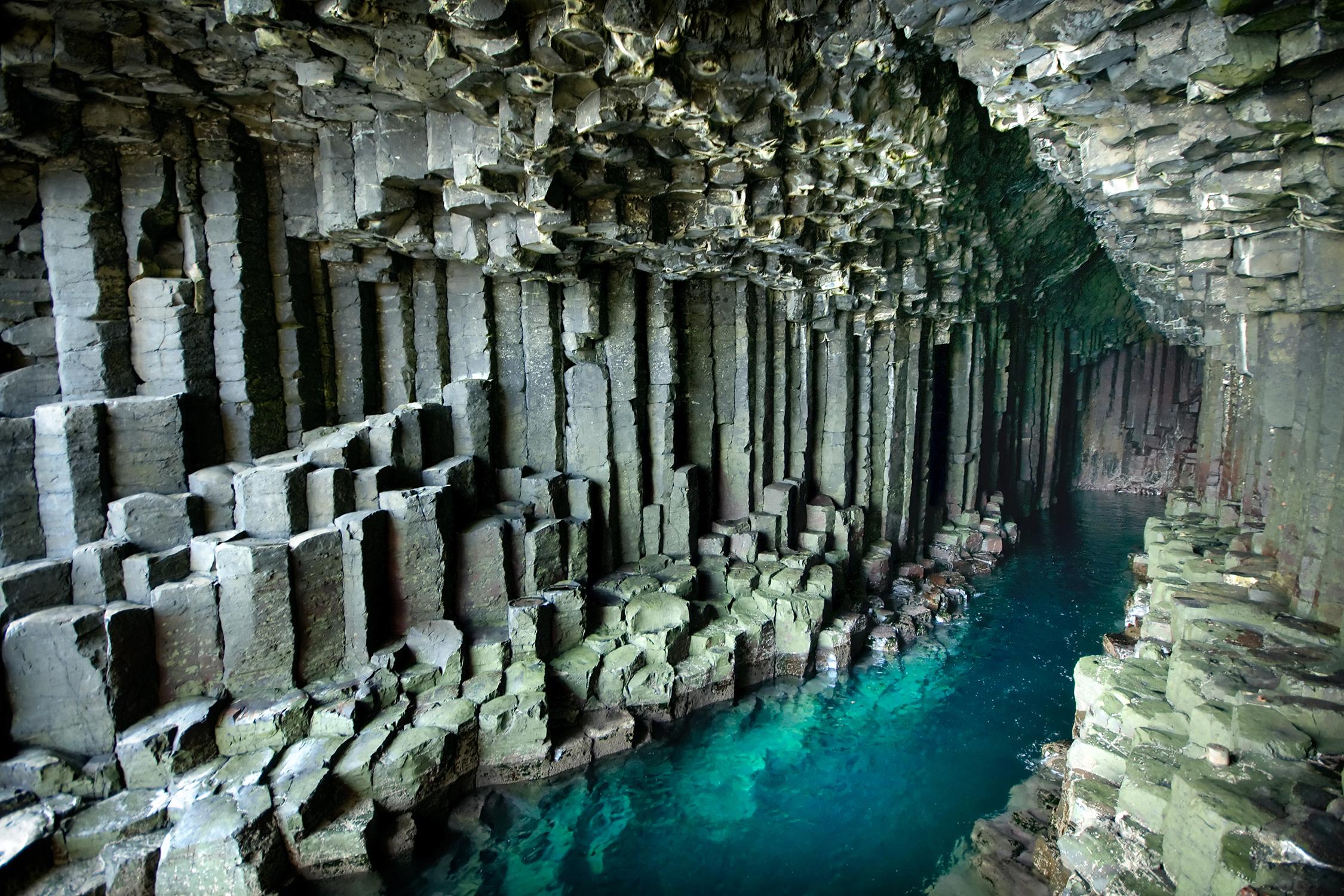 The Fingal's Cave | Geology, Formation » Geology Science