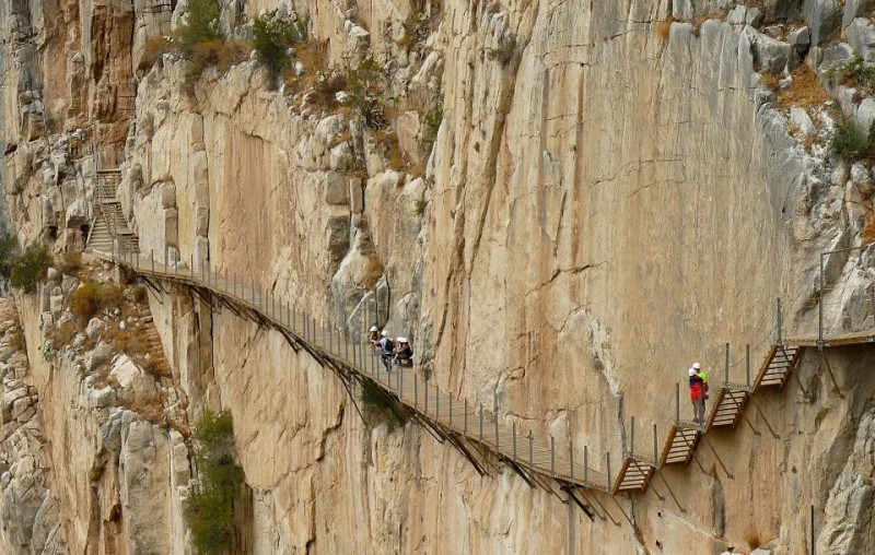 Safety and Adventure on the Caminito del Rey: Separating Fact from Fear - Move2Marbella