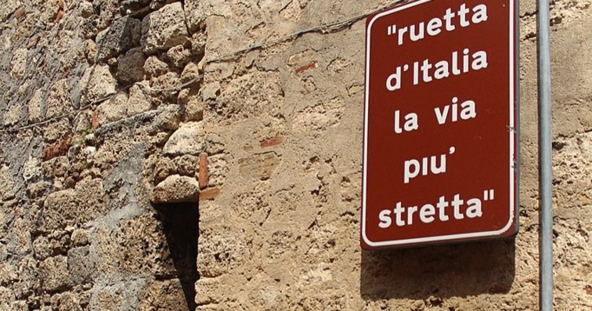 La Ruetta di Civitella: Italy’s Narrowest Street with a Medieval Secret