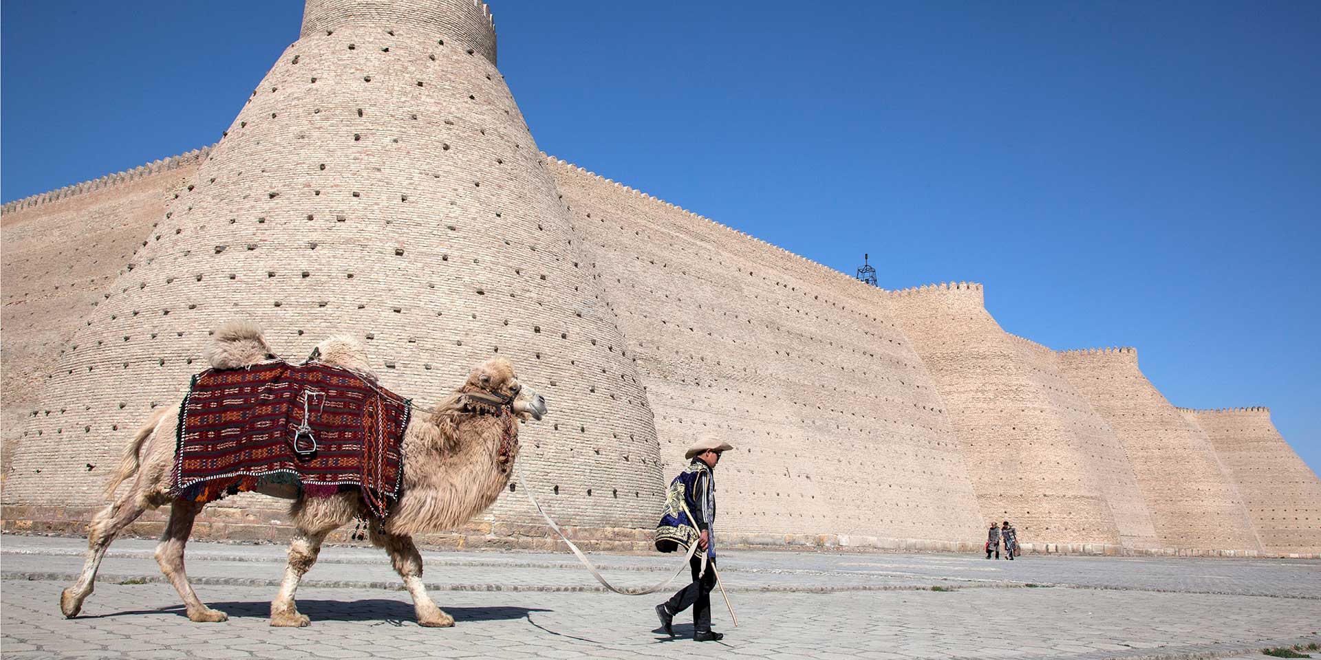 Bukhara's Mosques, Markets & Madrassas - Travelogues from Remote Lands