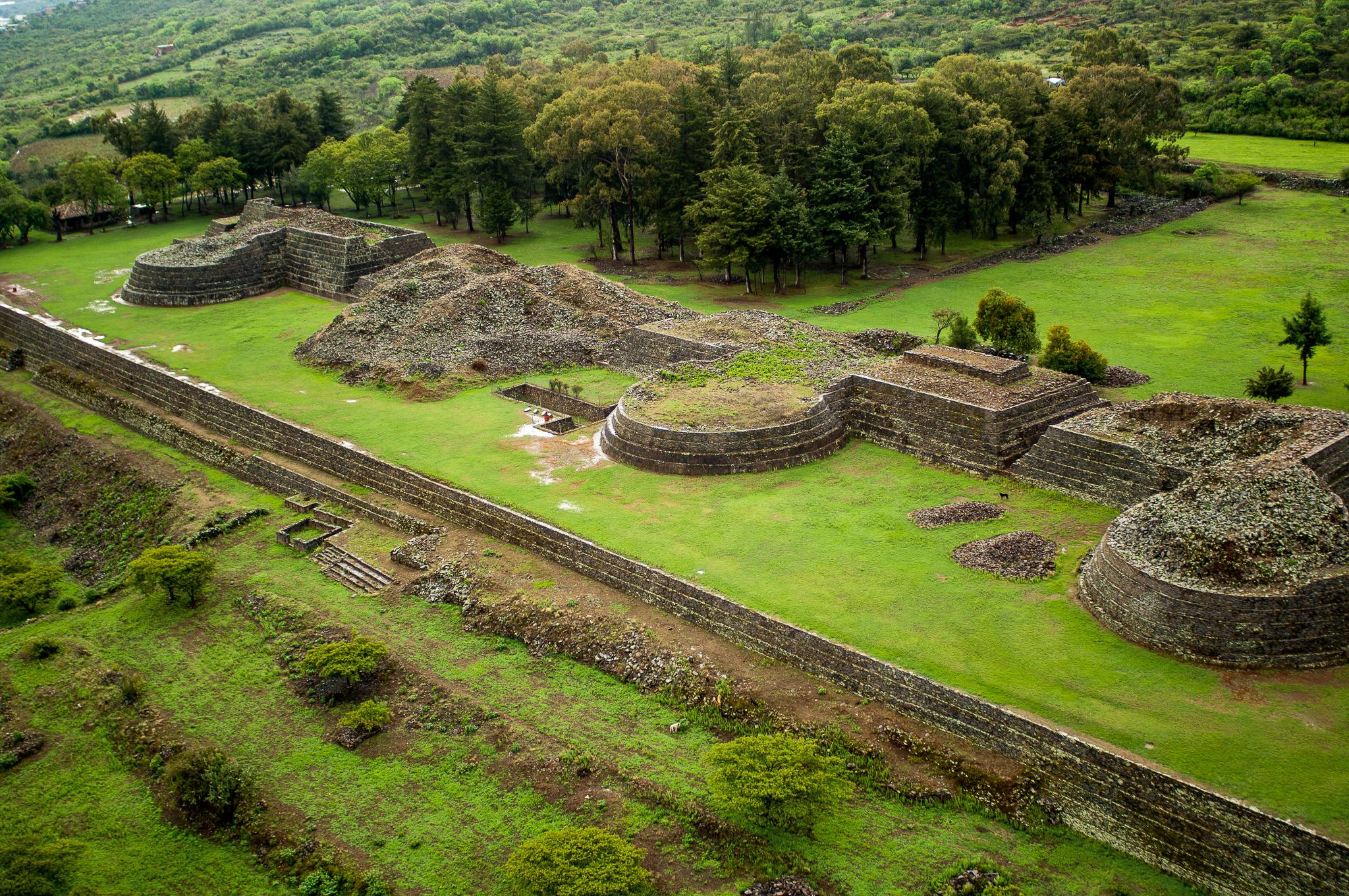 Yácatas” Archaeological Zone of Tzintzuntzan | Conexstur