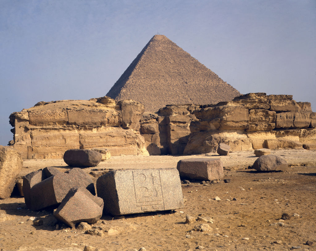 Plan to Restore Giza Pyramid Draws Anger from Archaeologists