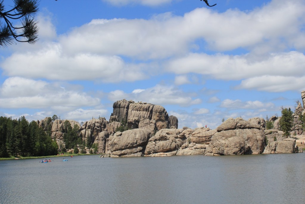 How to Spend Half A Day In Custer State Park - TWO WORLDS TREASURES