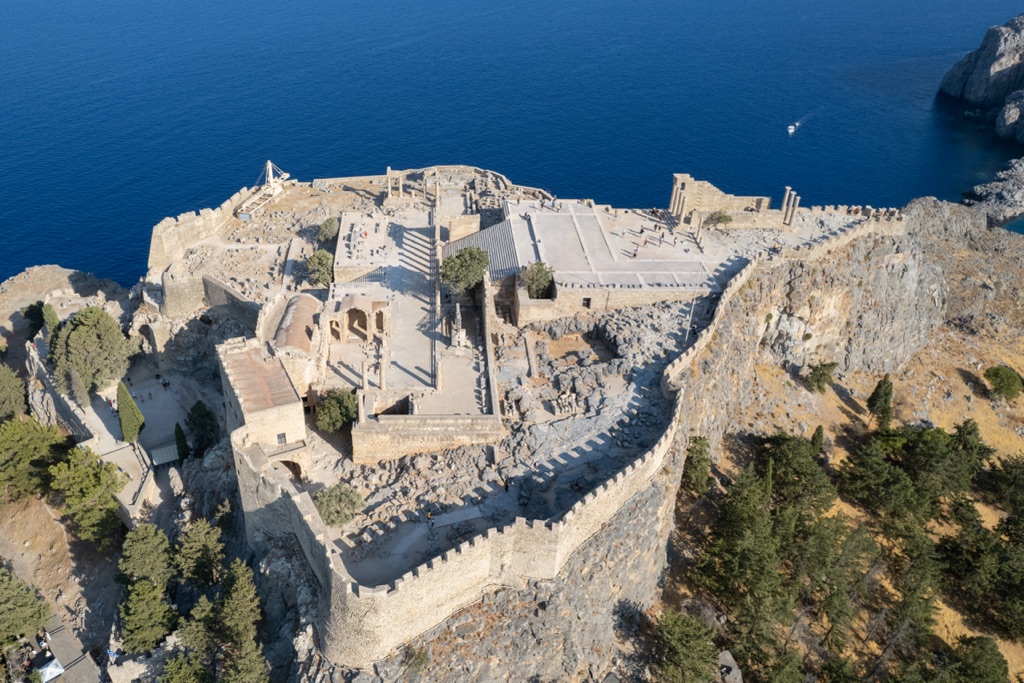 Lindos Acropolis | The Brain Chamber