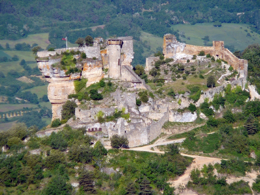 Château de Peyrelade - Castles in Rouergue (Aveyron, Lot, Tarn, Cantal)