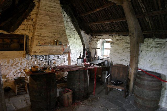 Inside Old Leanach Cottage Photo / Picture / Image : Culloden Battlefields UK