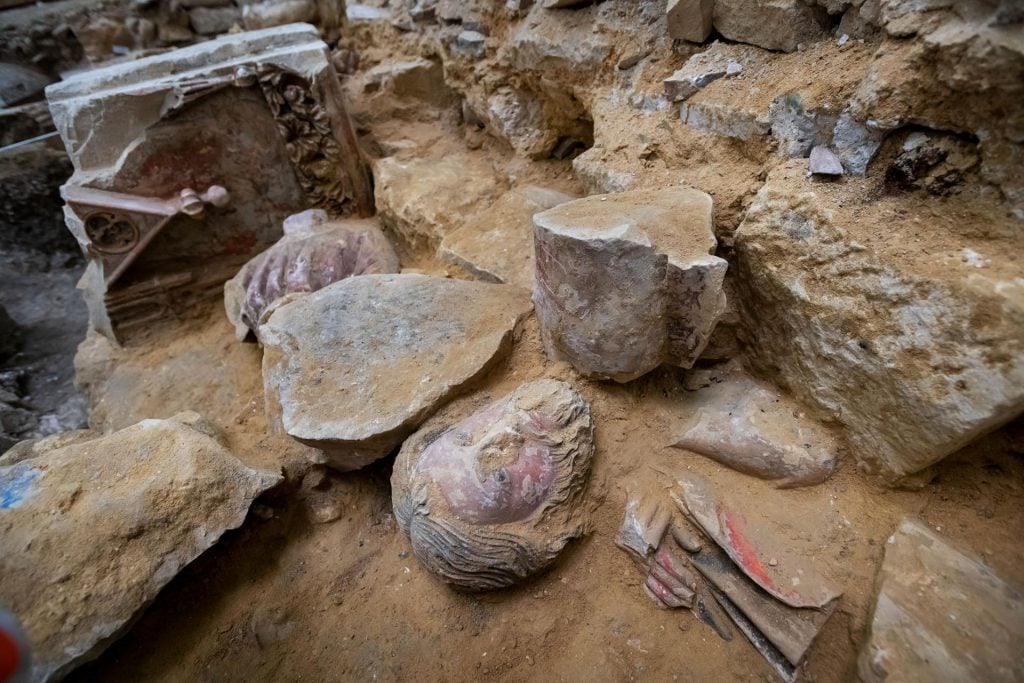 The Remains of a Renaissance Poet Emerge During Notre-Dame Restoration