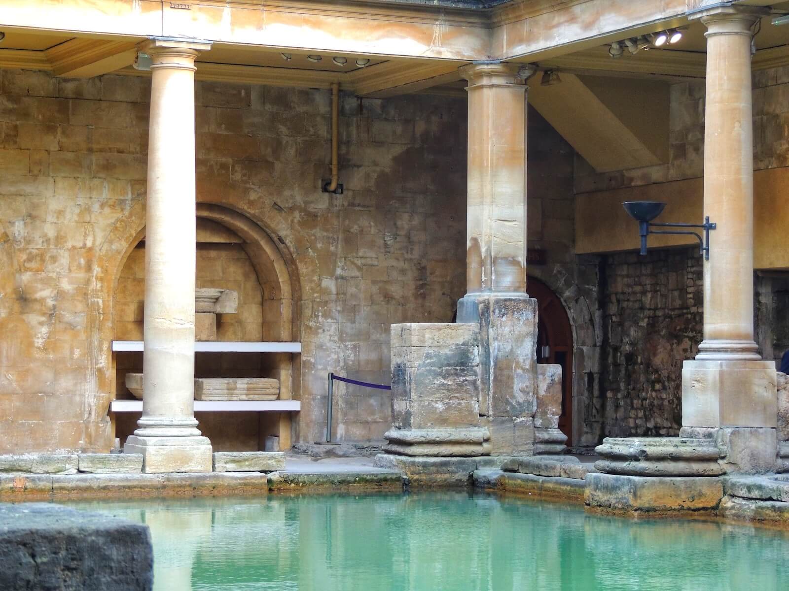 A Guide to the Roman Baths at Bath - Through Eternity Tours