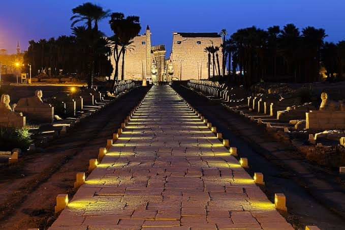 Avenue of Sphinxes in Luxor: history, description, facts, photos