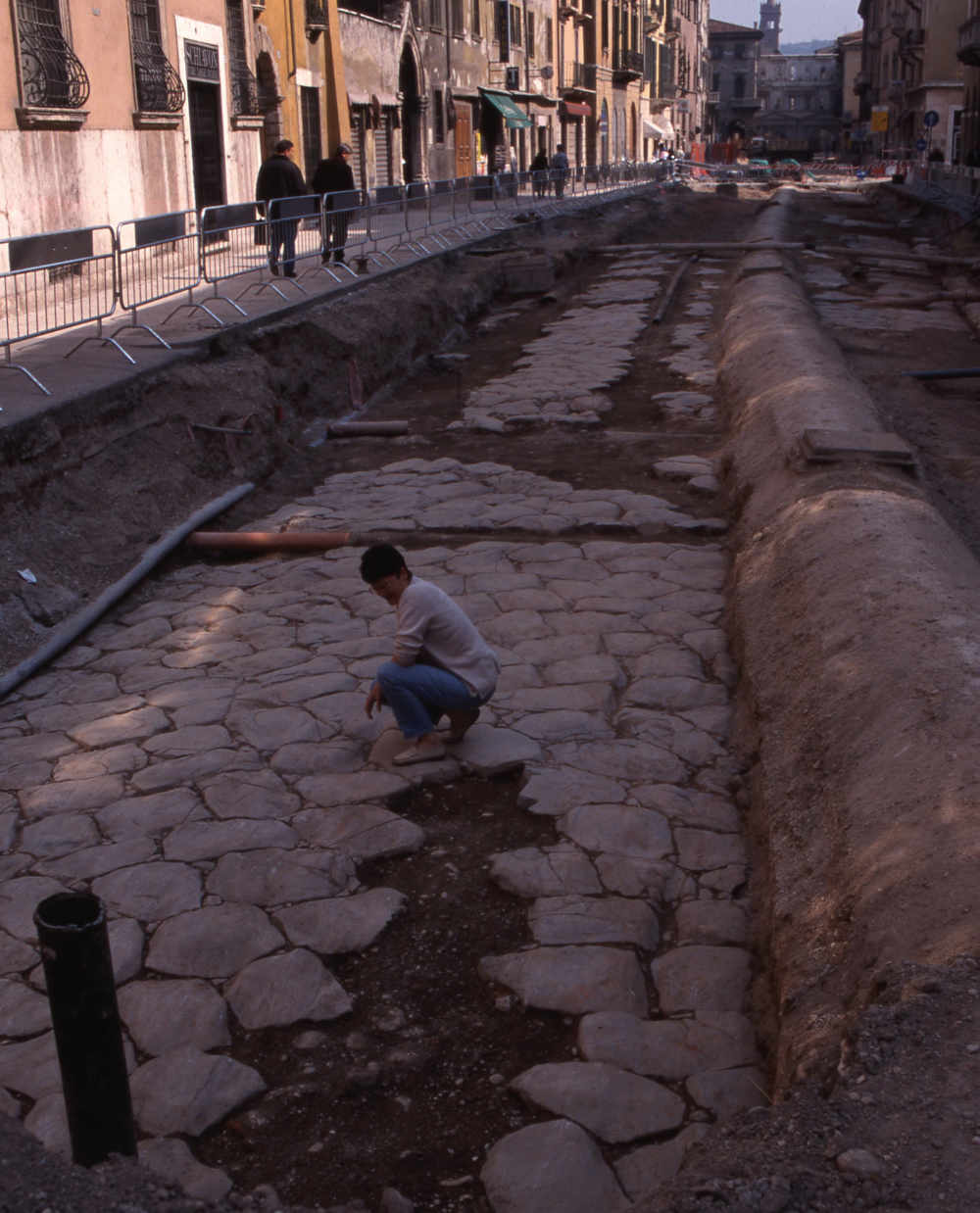 The Ancient Roman Road Beneath Verona: A Glimpse Into the Past