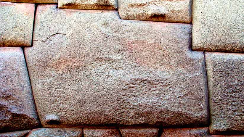 The Twelve Angled Stone in Cusco | Blog Machu Travel Peru