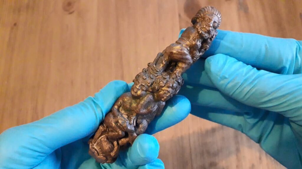 Unearthing Roman Brutality: Ornate Key Handle Reveals Shocking Execution Practices in Ancient Britain