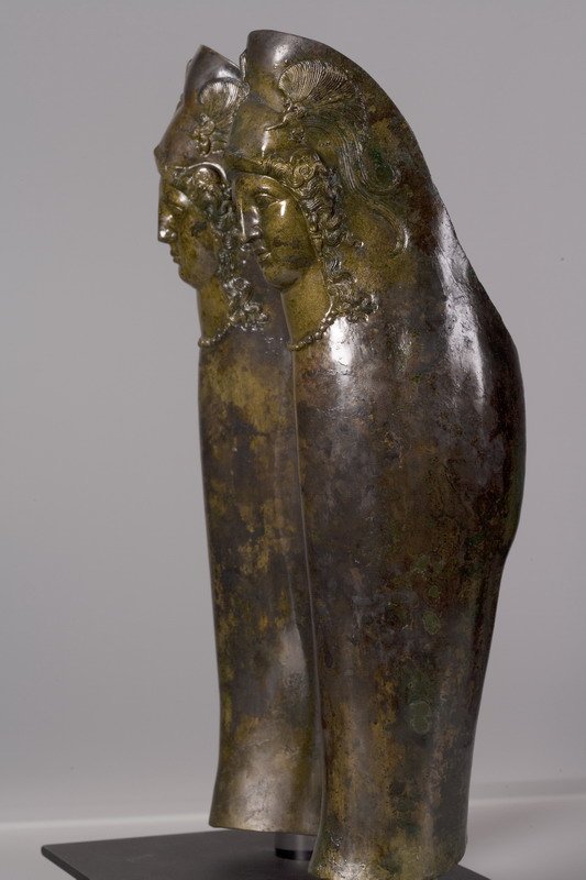 Michel Lara on X: "Bronze greaves of Thracian ruler Seuthes III engraved w/  head of Athena likely by a Greek craftsman-4th c. BC-Valley of the Thracian  Kings https://t.co/IaDHbKSuJG" / X