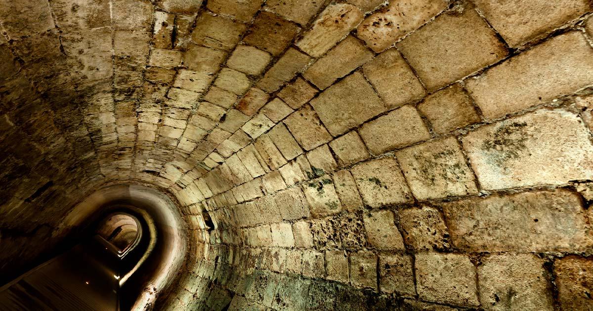 Was This Hidden Tunnel Used by the Knights Templar? (Video) | Ancient Origins